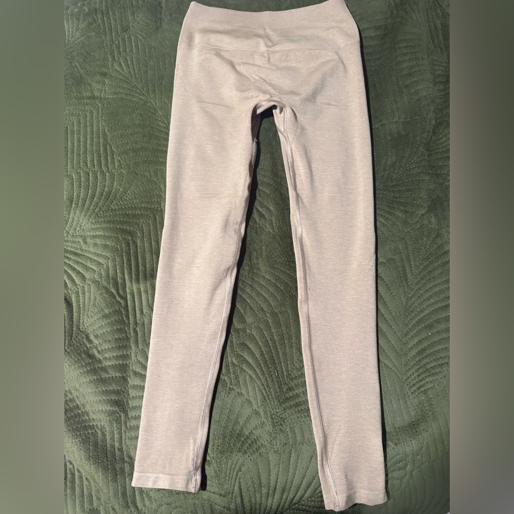 Alphalete Amplify leggings in GOLD - no longer available on their site